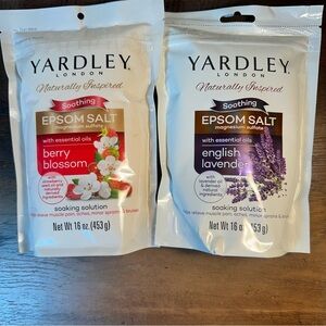 Yardley London Soothing Epsom Salt English Lavender & Berry Blossom 2pk Soak Sol